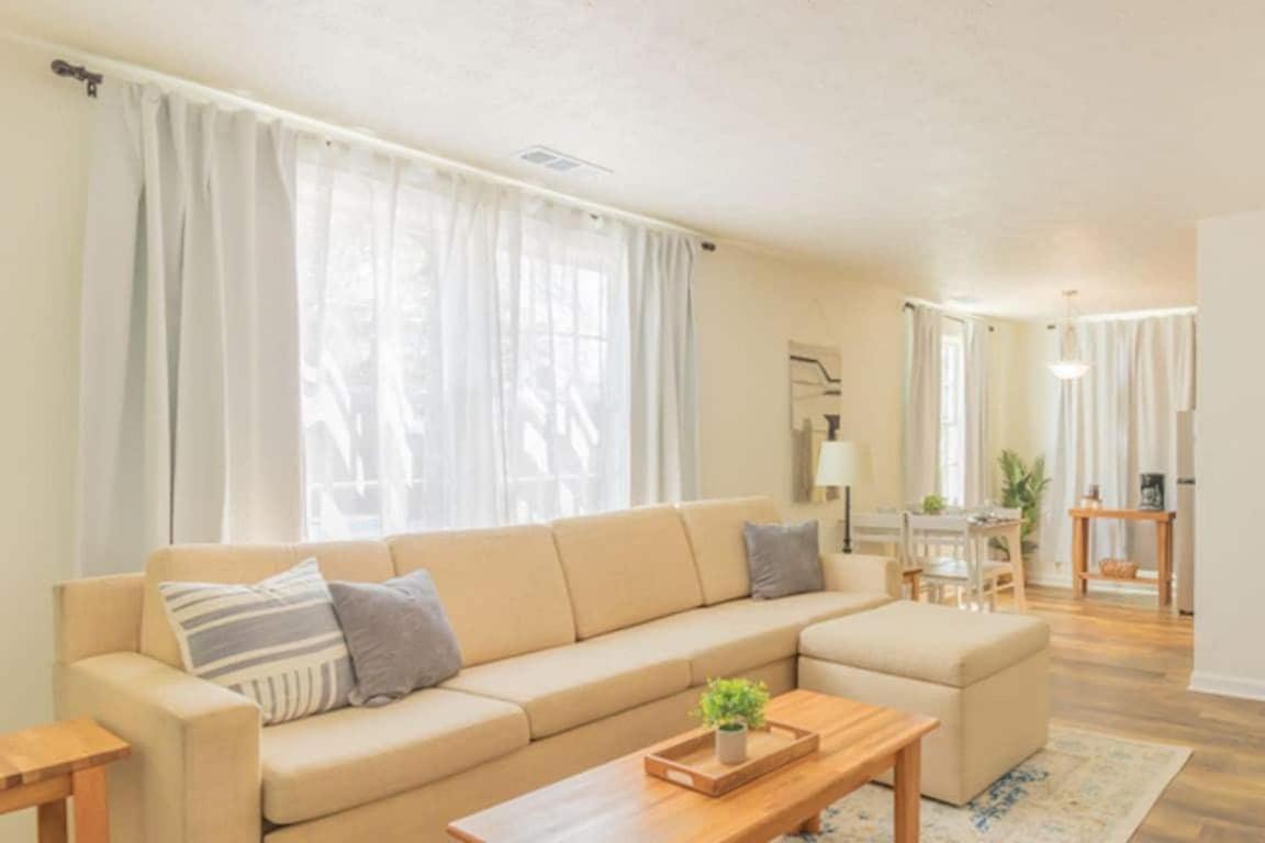 The Delightful Doubles- Unit A- Centrally Located Columbus Bagian luar foto