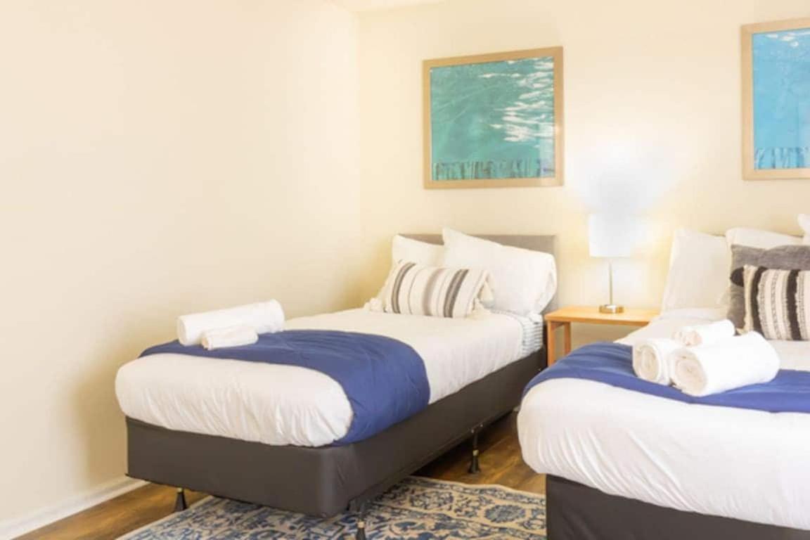 The Delightful Doubles- Unit A- Centrally Located Columbus Bagian luar foto