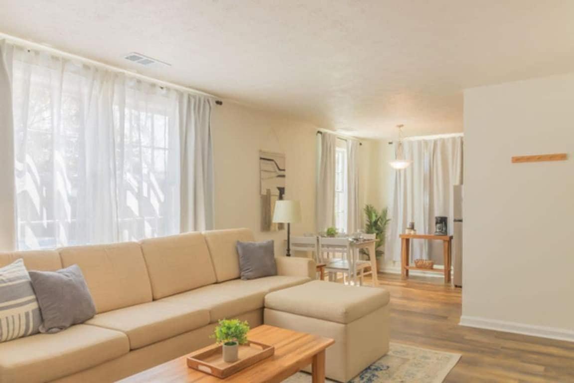 The Delightful Doubles- Unit A- Centrally Located Columbus Bagian luar foto