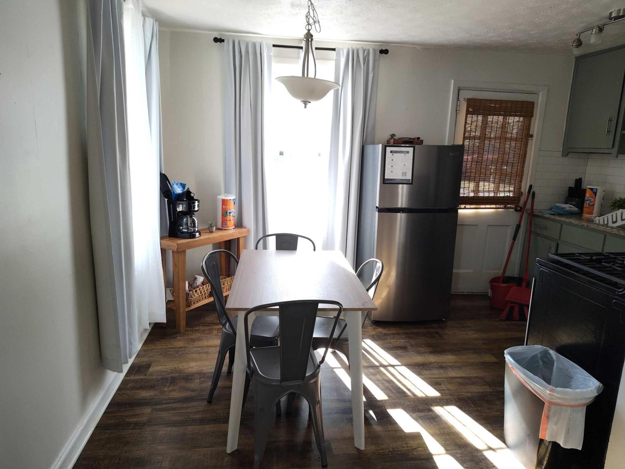 The Delightful Doubles- Unit A- Centrally Located Columbus Bagian luar foto